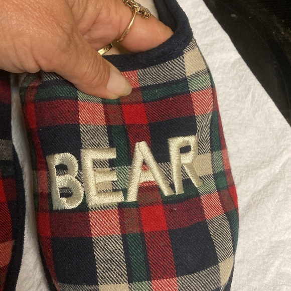 Mama bear slippers - Picture 3 of 9